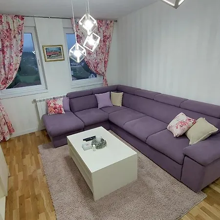 Stan Na Dan Ramonda Istocno Sarajevo Donje Mladice
